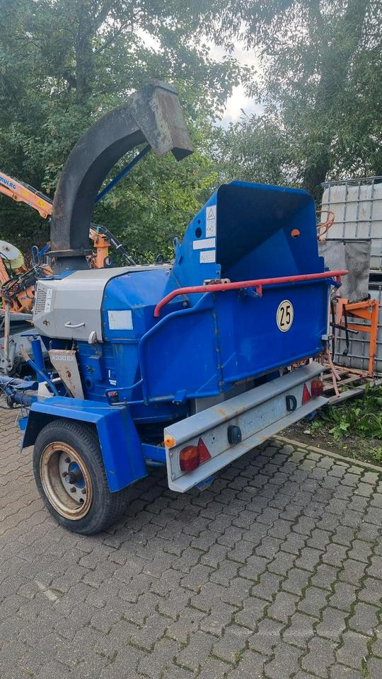 Schliesing 330 EX Buschholzhacker Häcksler Holzhacker Hacker Holzhäcksler Dücker T&S Hatz Diesel - Drtič konárov: obrázok 3 Schliesing 330 EX Buschholzhacker Häcksler Holzhacker Hacker Holzhäcksler Dücker T&S Hatz Diesel - Drtič konárov: obrázok 3