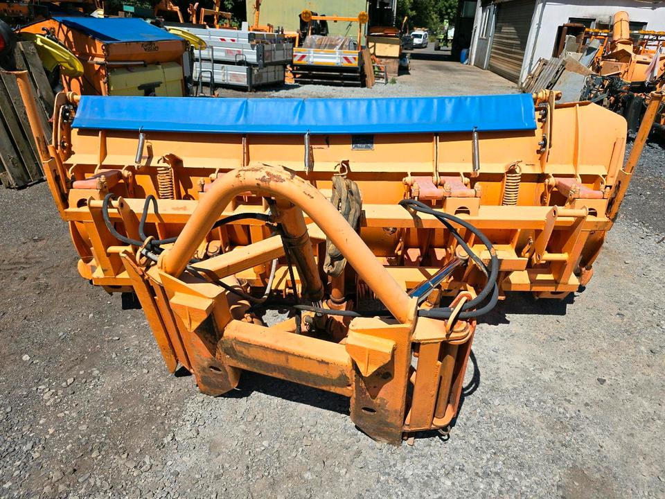 Schmidt Schneepflug MF 2.4 Schneeschieber Schneeschild Winterdienst Räumschild passend für Unimog 405/10 405/12 UGE UGN U300 U 300 400 500 - Radlica na sneh: obrázok 3 Schmidt Schneepflug MF 2.4 Schneeschieber Schneeschild Winterdienst Räumschild passend für Unimog 405/10 405/12 UGE UGN U300 U 300 400 500 - Radlica na sneh: obrázok 3