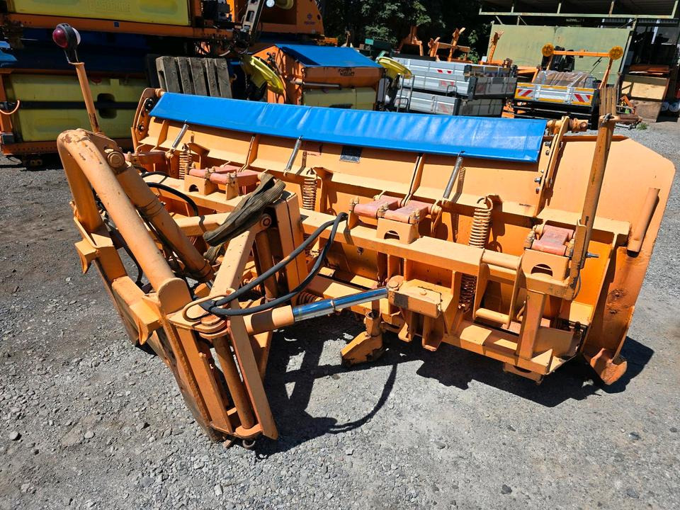Schmidt Schneepflug MF 2.4 Schneeschieber Schneeschild Winterdienst Räumschild passend für Unimog 405/10 405/12 UGE UGN U300 U 300 400 500 - Radlica na sneh: obrázok 2 Schmidt Schneepflug MF 2.4 Schneeschieber Schneeschild Winterdienst Räumschild passend für Unimog 405/10 405/12 UGE UGN U300 U 300 400 500 - Radlica na sneh: obrázok 2