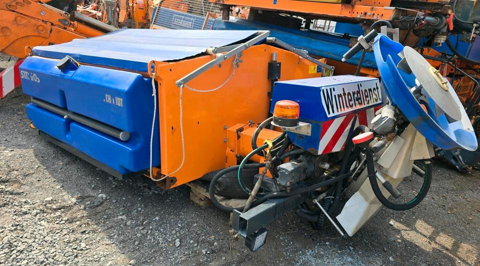 Schmidt Stratos F17L-19 Salzstreuer Streuautomat FS 30 Winterdienst Streusilo für Unimog 405 UGE UGN U 290 300 20 - Rozmetač piesku/ Soli: obrázok 1 Schmidt Stratos F17L-19 Salzstreuer Streuautomat FS 30 Winterdienst Streusilo für Unimog 405 UGE UGN U 290 300 20 - Rozmetač piesku/ Soli: obrázok 1
