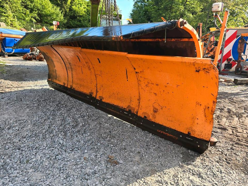 Schneepflug Beilhack PV 4m. Schneeschild Schneeschieber Schmidt Epoke passend für LKW Unimog 424 427 405 U 300 400 500 318 323 423 218 430 429 530 527 535 Mercedes-Benz Winterdienst - Radlica na sneh: obrázok 4 Schneepflug Beilhack PV 4m. Schneeschild Schneeschieber Schmidt Epoke passend für LKW Unimog 424 427 405 U 300 400 500 318 323 423 218 430 429 530 527 535 Mercedes-Benz Winterdienst - Radlica na sneh: obrázok 4