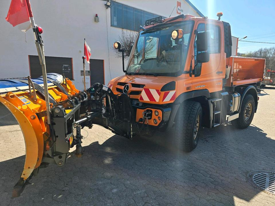 Unimog 218 U218 Mercedes-Benz 405 Schmidt Schneepflug Gmeiner Salzstreuer Yedi Winterdienst - Vozidlo na odpratávanie snehu: obrázok 1 Unimog 218 U218 Mercedes-Benz 405 Schmidt Schneepflug Gmeiner Salzstreuer Yedi Winterdienst - Vozidlo na odpratávanie snehu: obrázok 1