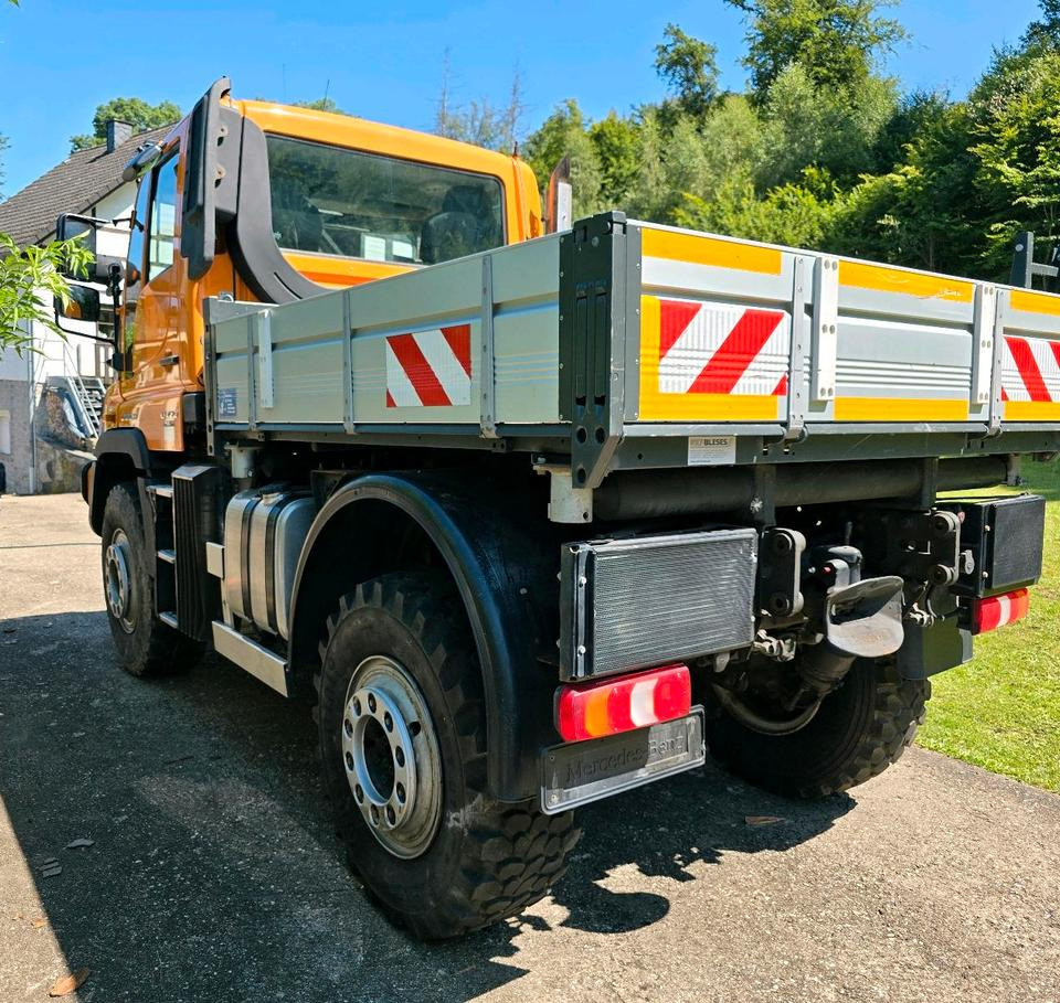 Unimog 405 U423 Mercedes-Benz U 423 Variopilot Easy-Drive Hydrostat 427 430 727 429 Dücker - Valníkový/ Plošinový nákladný automobil, Komunálne/ Špeciálne stroje: obrázok 5 Unimog 405 U423 Mercedes-Benz U 423 Variopilot Easy-Drive Hydrostat 427 430 727 429 Dücker - Valníkový/ Plošinový nákladný automobil, Komunálne/ Špeciálne stroje: obrázok 5