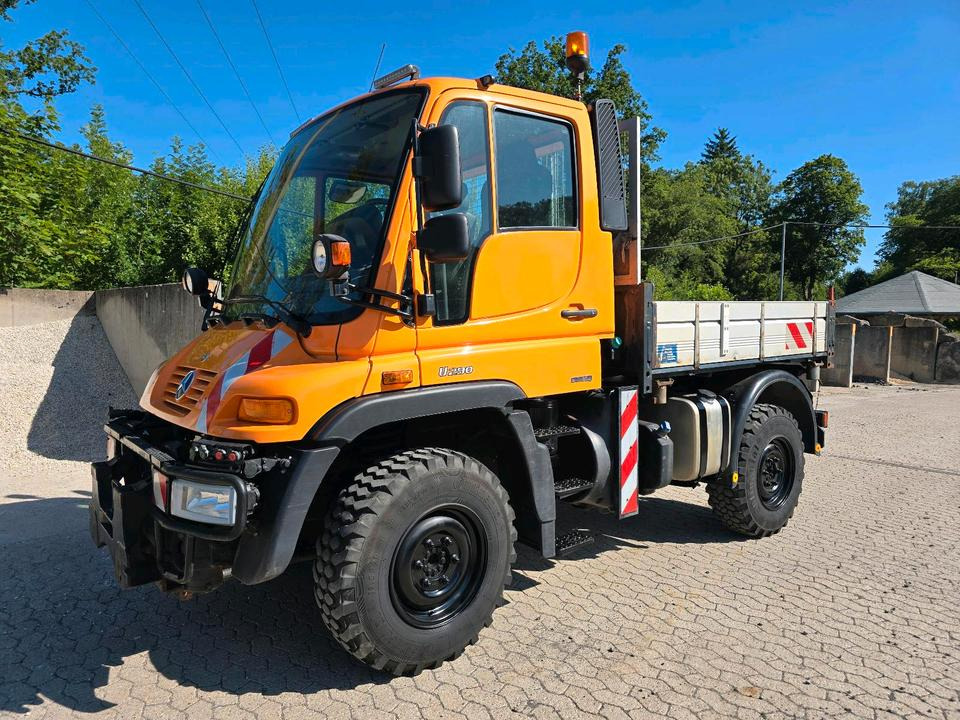 Unimog U290 405/10 UGN UGE Mercedes-Benz U 290 300 400 500 405/12 Kipper Pritsche - Vozidlo na odpratávanie snehu: obrázok 1 Unimog U290 405/10 UGN UGE Mercedes-Benz U 290 300 400 500 405/12 Kipper Pritsche - Vozidlo na odpratávanie snehu: obrázok 1