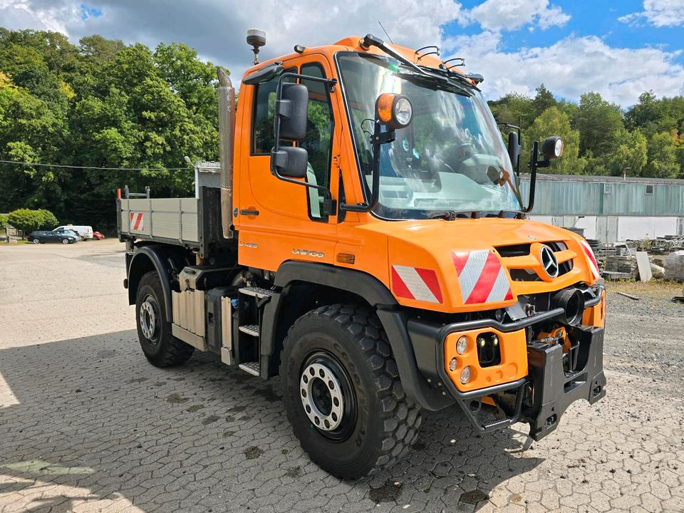 Unimog U429 NKS-F-UGE-42 Mercedes-Benz 405/10 405/12 UGE Mercedes-Benz U 318 323 327 423 427 429 430 EasyDrive Variopilot Mulag MKM 700 Böschungsmäher Böschungsmulcher Bucher Salzstreuer - Vozidlo na odpratávanie snehu: obrázok 4 Unimog U429 NKS-F-UGE-42 Mercedes-Benz 405/10 405/12 UGE Mercedes-Benz U 318 323 327 423 427 429 430 EasyDrive Variopilot Mulag MKM 700 Böschungsmäher Böschungsmulcher Bucher Salzstreuer - Vozidlo na odpratávanie snehu: obrázok 4