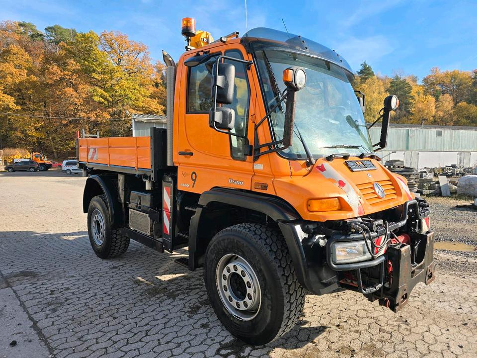 Unimog U500 2011 Bluetec 5 405/10 405/12 NKS-Z-UGN-43K Bluetec 5 Mercedes-Benz UGE UGN Hydrostat 6 Zylinder EasyDrive Variopilot Wechsellenkung - Vozidlo na odpratávanie snehu: obrázok 2 Unimog U500 2011 Bluetec 5 405/10 405/12 NKS-Z-UGN-43K Bluetec 5 Mercedes-Benz UGE UGN Hydrostat 6 Zylinder EasyDrive Variopilot Wechsellenkung - Vozidlo na odpratávanie snehu: obrázok 2