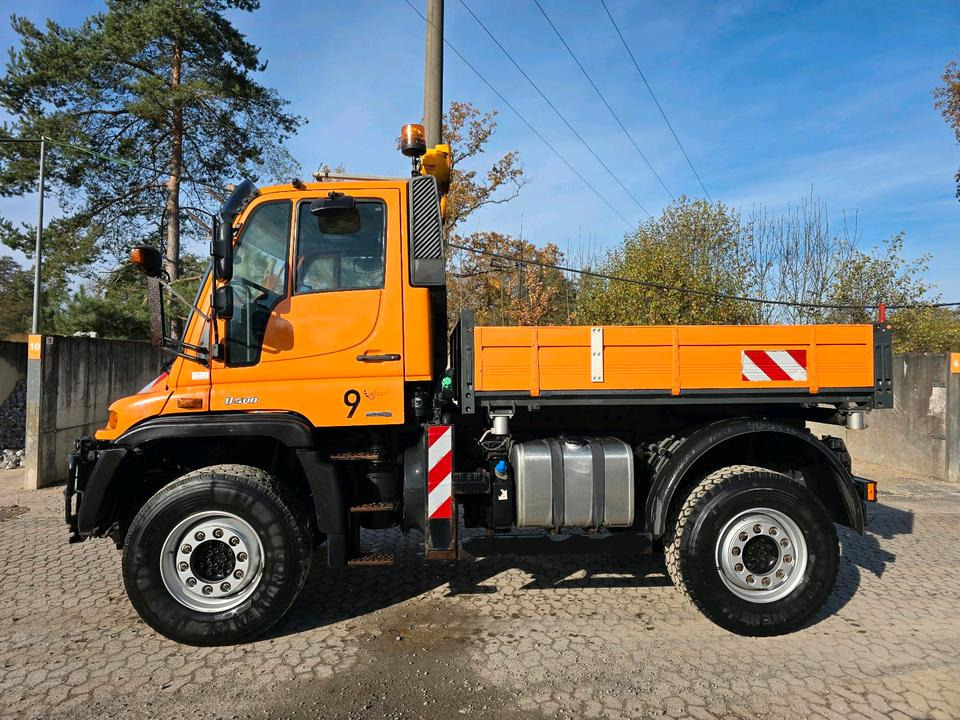 Unimog U500 2011 Bluetec 5 405/10 405/12 NKS-Z-UGN-43K Bluetec 5 Mercedes-Benz UGE UGN Hydrostat 6 Zylinder EasyDrive Variopilot Wechsellenkung - Vozidlo na odpratávanie snehu: obrázok 3 Unimog U500 2011 Bluetec 5 405/10 405/12 NKS-Z-UGN-43K Bluetec 5 Mercedes-Benz UGE UGN Hydrostat 6 Zylinder EasyDrive Variopilot Wechsellenkung - Vozidlo na odpratávanie snehu: obrázok 3