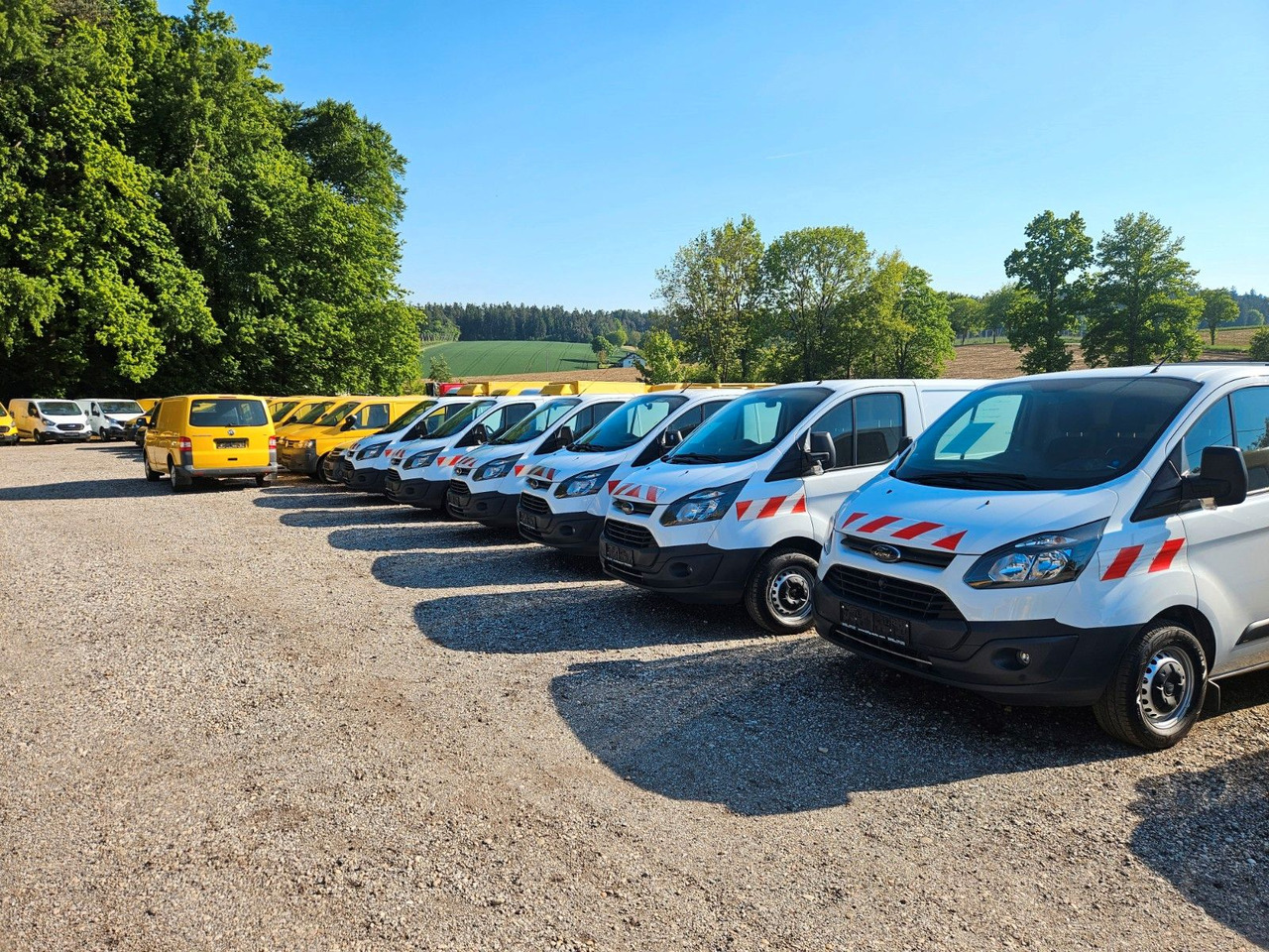 Furgon Ford Transit Custom 2xSchiebetüre 1.Hand 280 CAMERA: obrázok 17 Furgon Ford Transit Custom 2xSchiebetüre 1.Hand 280 CAMERA: obrázok 17