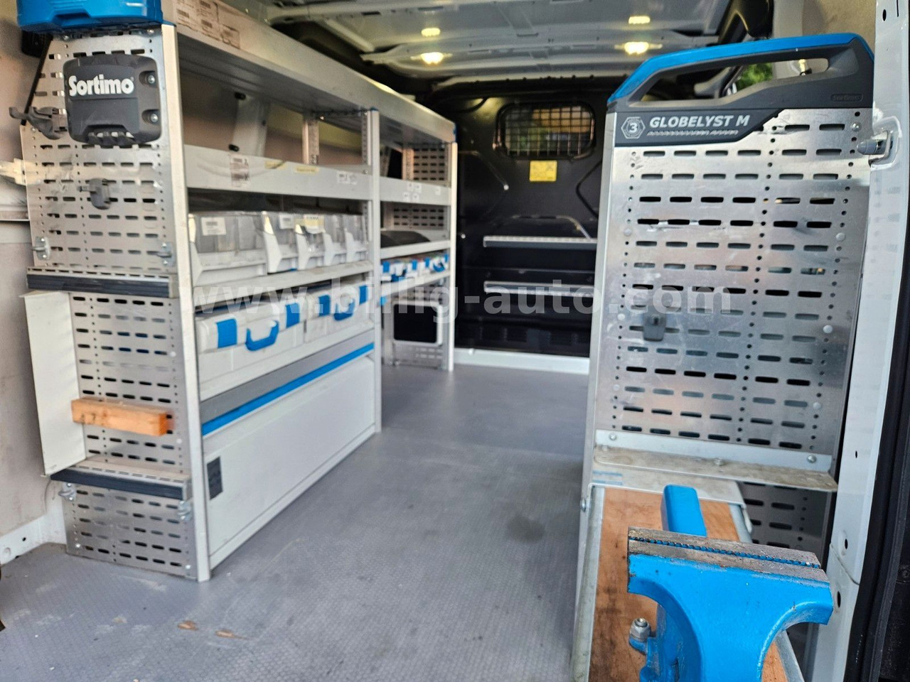 Ford Transit Custom Sortimo Werkstatt AHK Temp - Mikrobus: obrázok 5 Ford Transit Custom Sortimo Werkstatt AHK Temp - Mikrobus: obrázok 5