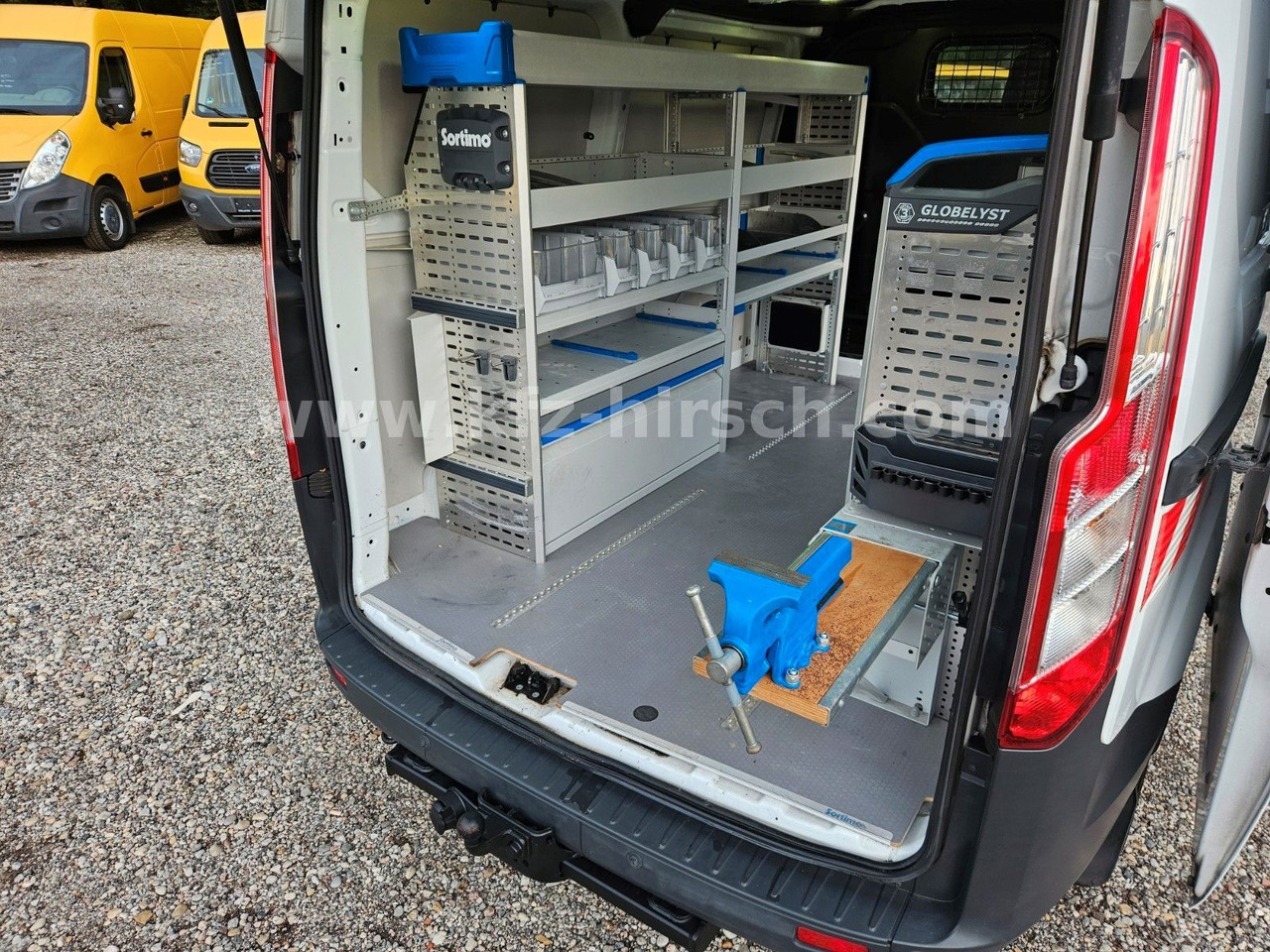 Ford Transit EURO6 Custom Sortimo Werkstatt AHK - Mikrobus: obrázok 5 Ford Transit EURO6 Custom Sortimo Werkstatt AHK - Mikrobus: obrázok 5