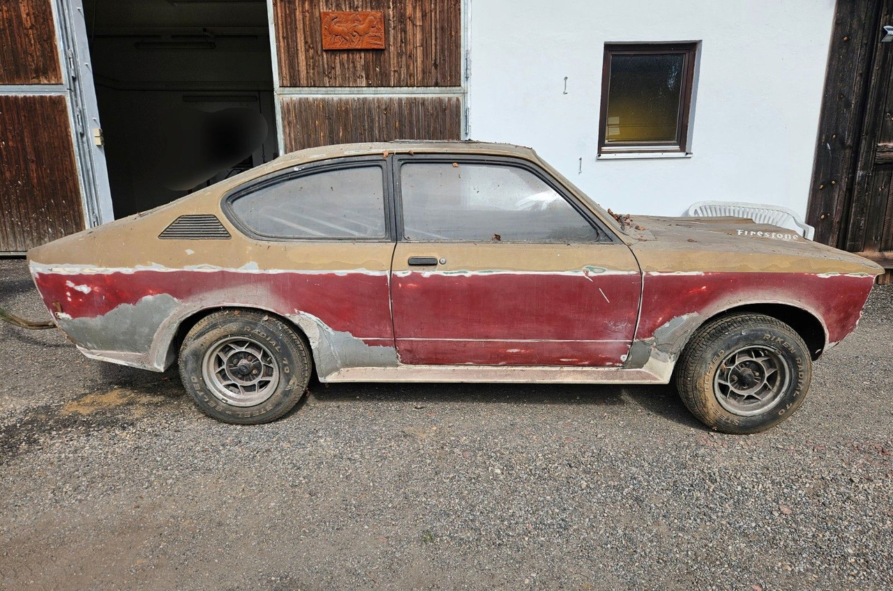 Opel Kadett C Rallye 2.0E Coupe Nr.13 Scheunenfund - Automobil: obrázok 5 Opel Kadett C Rallye 2.0E Coupe Nr.13 Scheunenfund - Automobil: obrázok 5