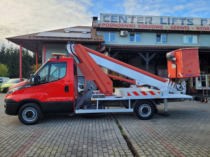 Iveco Daily 35S11 podnośnik koszowy 20 m Multitel MT202DS - Automobilová plošina: obrázok 5 Iveco Daily 35S11 podnośnik koszowy 20 m Multitel MT202DS - Automobilová plošina: obrázok 5