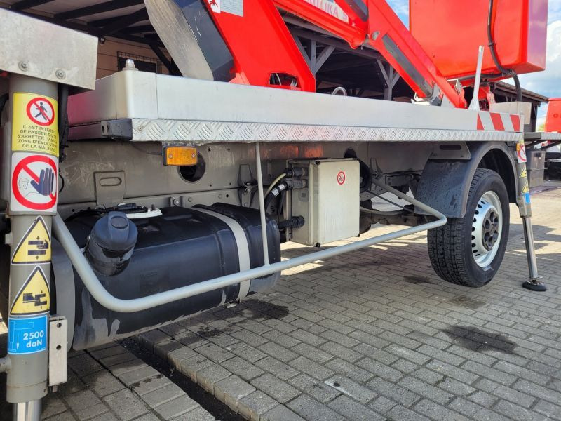 Automobilová plošina Iveco Iveco Daily 35S12 podnośnik koszowy 16 m GSR E169TR: obrázok 10
