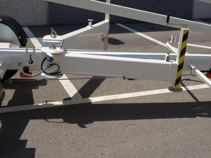 Matilsa Parma 15 nowy podnośnik koszowy na przyczepie - Prívesná plošina: obrázok 3 Matilsa Parma 15 nowy podnośnik koszowy na przyczepie - Prívesná plošina: obrázok 3