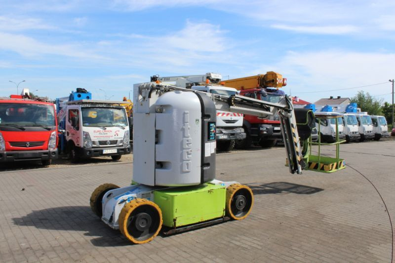 Podnośnik Koszowy Samojezdny Elektryczny 11,3 m Iteco IT92S - Kĺbová pracovná plošina: obrázok 3 Podnośnik Koszowy Samojezdny Elektryczny 11,3 m Iteco IT92S - Kĺbová pracovná plošina: obrázok 3