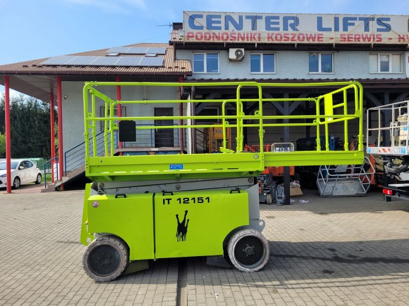 Podnośnik nożycowy samojezdny elektryczny 14 m Iteco IT 12151 - Samohybná plošiny: obrázok 5 Podnośnik nożycowy samojezdny elektryczny 14 m Iteco IT 12151 - Samohybná plošiny: obrázok 5