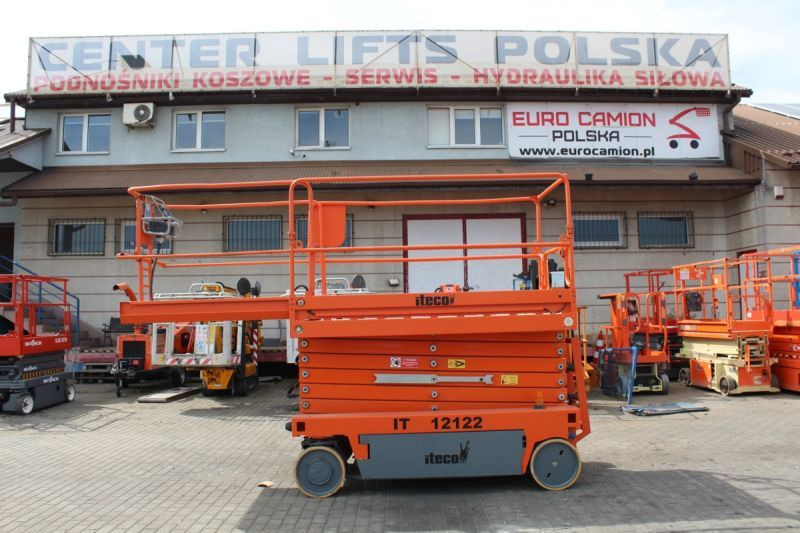 Podnośnik nożycowy elektryczny 14 m Imer/Iteco IT12122 - Samohybná plošiny: obrázok 5 Podnośnik nożycowy elektryczny 14 m Imer/Iteco IT12122 - Samohybná plošiny: obrázok 5