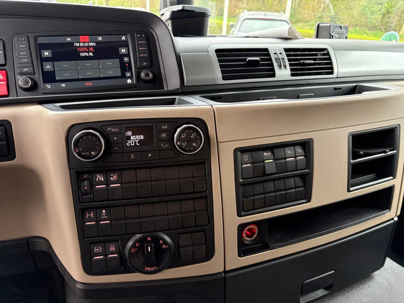 Leasing MAN TGL 8.250 / OPEN LAADBAK / SLAAP CABINE / 6 CILINDER / AUTOMAAT / APK - TUV JANUARI 2026 MAN TGL 8.250 / OPEN LAADBAK / SLAAP CABINE / 6 CILINDER / AUTOMAAT / APK - TUV JANUARI 2026: obrázok 14 Leasing MAN TGL 8.250 / OPEN LAADBAK / SLAAP CABINE / 6 CILINDER / AUTOMAAT / APK - TUV JANUARI 2026 MAN TGL 8.250 / OPEN LAADBAK / SLAAP CABINE / 6 CILINDER / AUTOMAAT / APK - TUV JANUARI 2026: obrázok 14