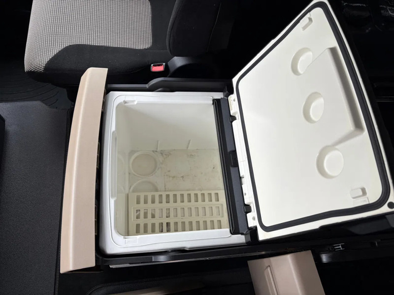 Leasing MAN TGL 8.250 / OPEN LAADBAK / SLAAP CABINE / 6 CILINDER / AUTOMAAT / APK - TUV JANUARI 2026 MAN TGL 8.250 / OPEN LAADBAK / SLAAP CABINE / 6 CILINDER / AUTOMAAT / APK - TUV JANUARI 2026: obrázok 15 Leasing MAN TGL 8.250 / OPEN LAADBAK / SLAAP CABINE / 6 CILINDER / AUTOMAAT / APK - TUV JANUARI 2026 MAN TGL 8.250 / OPEN LAADBAK / SLAAP CABINE / 6 CILINDER / AUTOMAAT / APK - TUV JANUARI 2026: obrázok 15