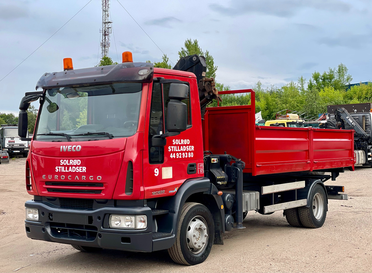 IVECO EUROCARGO - Auto s hydraulickou rukou: obrázok 5 IVECO EUROCARGO - Auto s hydraulickou rukou: obrázok 5