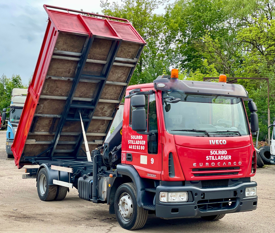 IVECO EUROCARGO - Auto s hydraulickou rukou: obrázok 2 IVECO EUROCARGO - Auto s hydraulickou rukou: obrázok 2