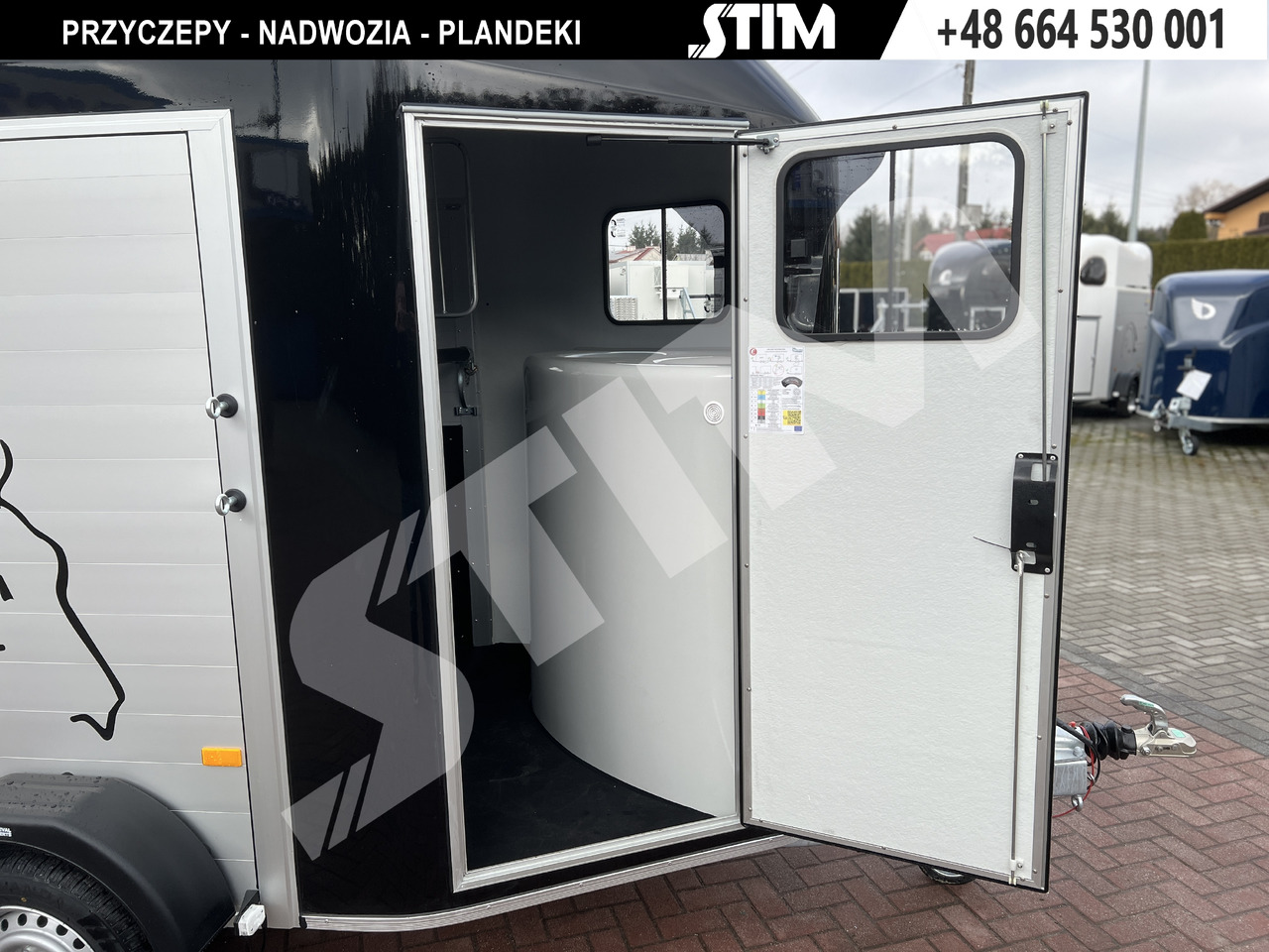 Cheval Liberté GOLD III + siodlarnia - Príves na prepravu koní: obrázok 5 Cheval Liberté GOLD III + siodlarnia - Príves na prepravu koní: obrázok 5