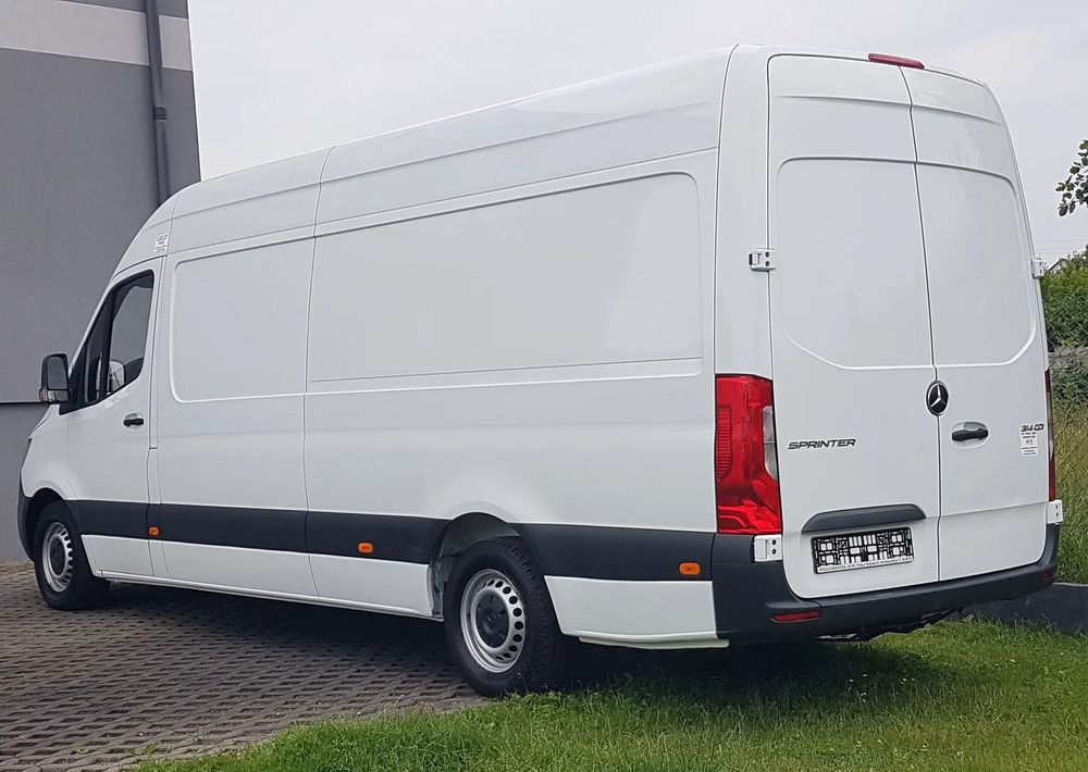 Mercedes-Benz SPRINTER MAXI CHŁODNIA AGREGAT 2 KOMORY GRZANIE KLIMA IZOTERMA MANUAL - Chladiarenská dodávka: obrázok 3 Mercedes-Benz SPRINTER MAXI CHŁODNIA AGREGAT 2 KOMORY GRZANIE KLIMA IZOTERMA MANUAL - Chladiarenská dodávka: obrázok 3