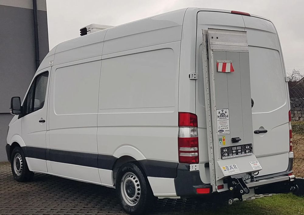 Mercedes-Benz SPRINTER WINDA CHŁODNIA AGREGAT IZOTERMA DŁUGI WYSOKI KLIMA - Chladiarenská dodávka: obrázok 3 Mercedes-Benz SPRINTER WINDA CHŁODNIA AGREGAT IZOTERMA DŁUGI WYSOKI KLIMA - Chladiarenská dodávka: obrázok 3