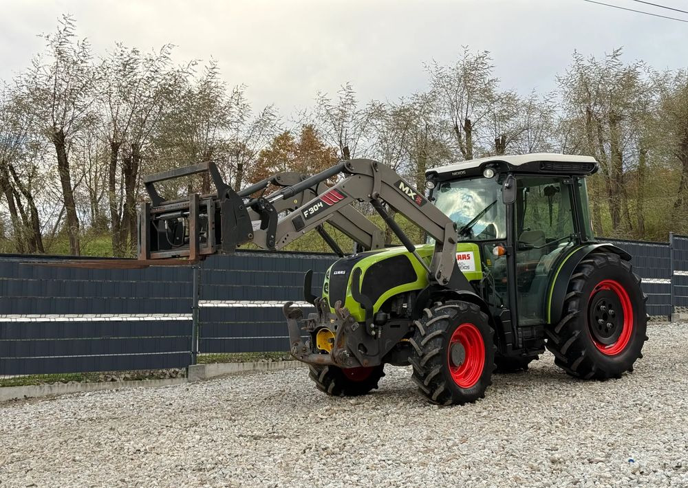 Claas * 240 F NEXOS CLAAS * 4x4 * Sadowniczy * Tur MX F304 * TUZ * Wałek WOM* Ciągnik * Traktor * - Traktor: obrázok 1 Claas * 240 F NEXOS CLAAS * 4x4 * Sadowniczy * Tur MX F304 * TUZ * Wałek WOM* Ciągnik * Traktor * - Traktor: obrázok 1