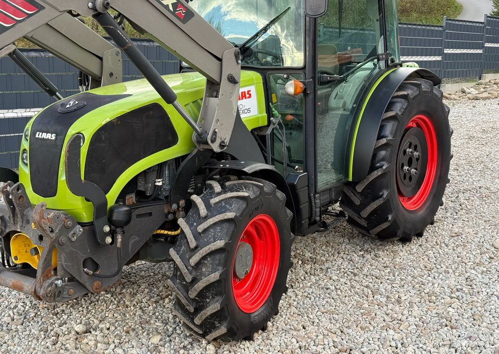 Claas * 240 F NEXOS CLAAS * 4x4 * Sadowniczy * Tur MX F304 * TUZ * Wałek WOM* Ciągnik * Traktor * - Traktor: obrázok 5 Claas * 240 F NEXOS CLAAS * 4x4 * Sadowniczy * Tur MX F304 * TUZ * Wałek WOM* Ciągnik * Traktor * - Traktor: obrázok 5