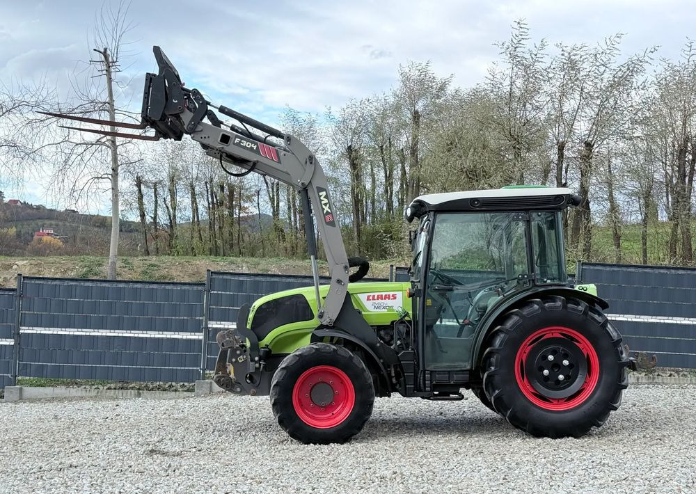 Traktor Claas * Ciągnik Traktor CLAAS 240 F NEXOS * 4x4 * Sadowniczy * Tur MX F304 * TUZ * Wałek WOM: obrázok 8 Traktor Claas * Ciągnik Traktor CLAAS 240 F NEXOS * 4x4 * Sadowniczy * Tur MX F304 * TUZ * Wałek WOM: obrázok 8