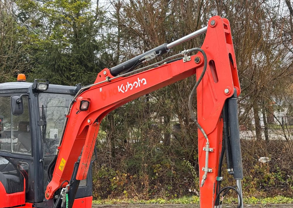 Kubota * Sprowadzona * Minikoparka * Kubota U 35-3&3 * 3.5 Ton * - Mini rýpadlo: obrázok 4 Kubota * Sprowadzona * Minikoparka * Kubota U 35-3&3 * 3.5 Ton * - Mini rýpadlo: obrázok 4