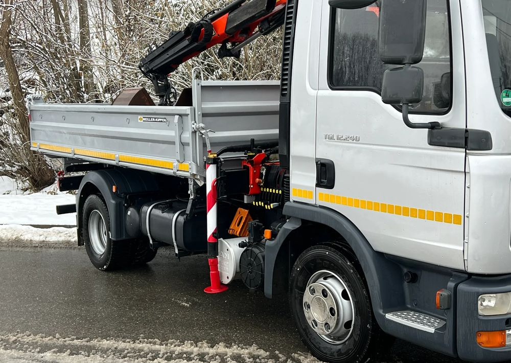 MAN MAN TGL 12-240 Kiper Wywrotka 4x2 Kran PALFINGER PK 12500 BARDZO DOBRY STAN - Sklápač: obrázok 5 MAN MAN TGL 12-240 Kiper Wywrotka 4x2 Kran PALFINGER PK 12500 BARDZO DOBRY STAN - Sklápač: obrázok 5