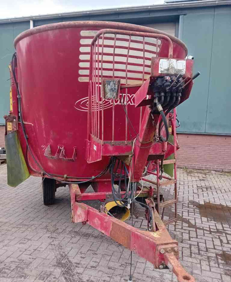 BVL V-Mix 10 voermengwagen - Kŕmny voz: obrázok 5 BVL V-Mix 10 voermengwagen - Kŕmny voz: obrázok 5