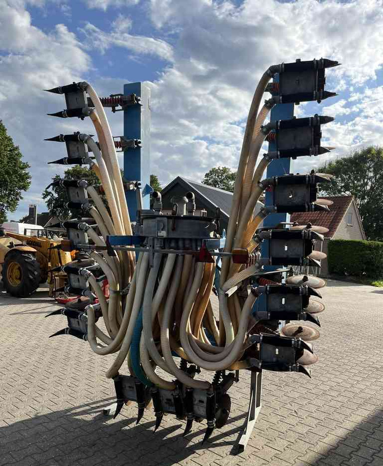 Duport Farmer 6030 DW Graslandbemester, zodebemester, mestverwerking - Aplikátor kejdy: obrázok 4 Duport Farmer 6030 DW Graslandbemester, zodebemester, mestverwerking - Aplikátor kejdy: obrázok 4