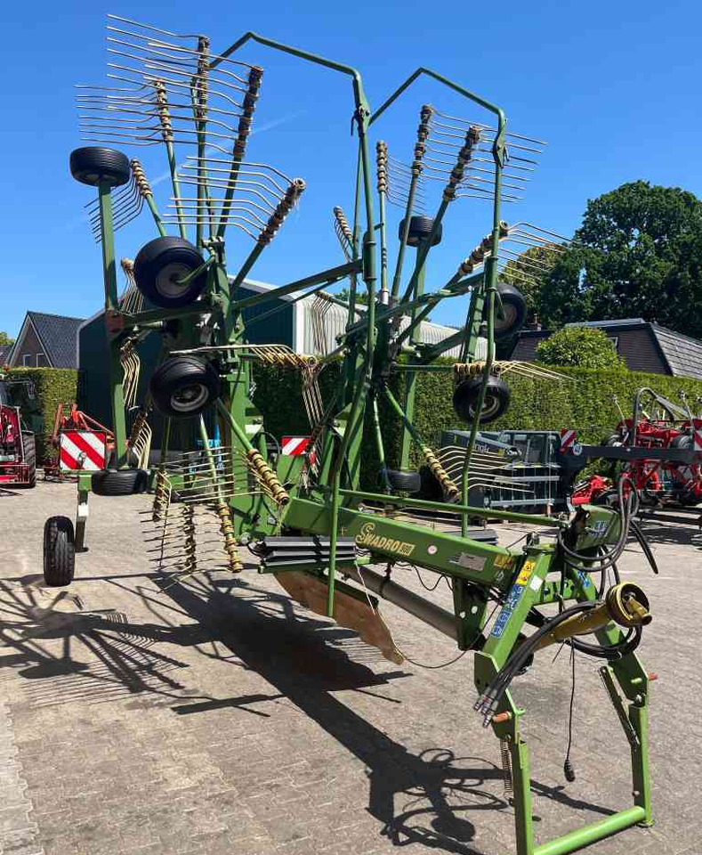 Krone Swadro 900 zwadhark weidebouwmachines - Obracač sena: obrázok 2 Krone Swadro 900 zwadhark weidebouwmachines - Obracač sena: obrázok 2