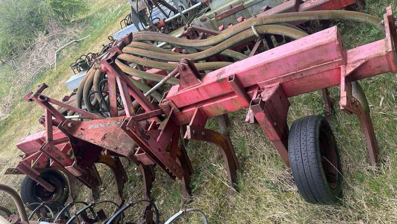 Peecon Bouwlandinjecteur, mestverwerking - Aplikátor kejdy: obrázok 3 Peecon Bouwlandinjecteur, mestverwerking - Aplikátor kejdy: obrázok 3