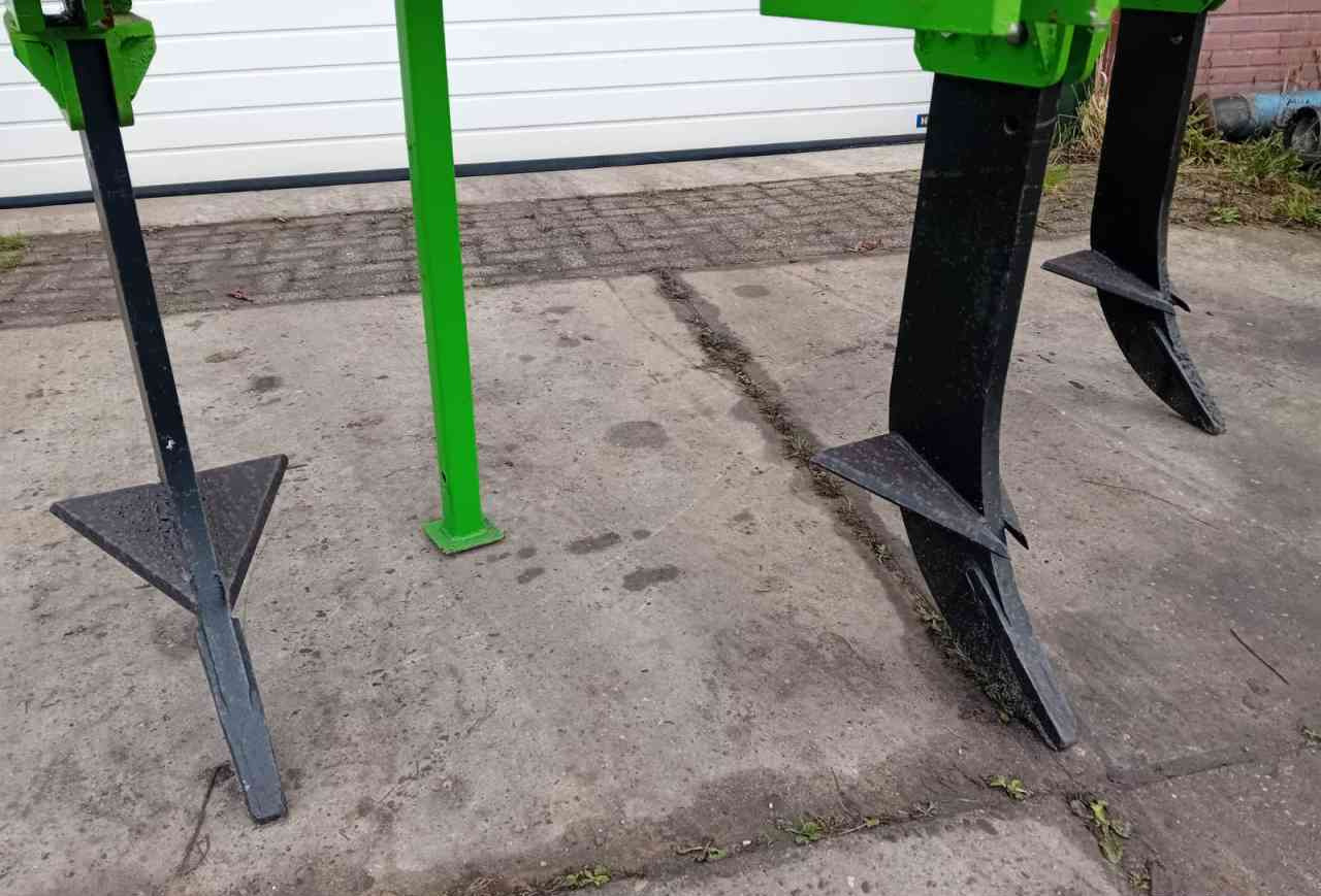 STP GL3 woelpoot, diepwoeler, grondbewerking - Kultivátor: obrázok 4 STP GL3 woelpoot, diepwoeler, grondbewerking - Kultivátor: obrázok 4