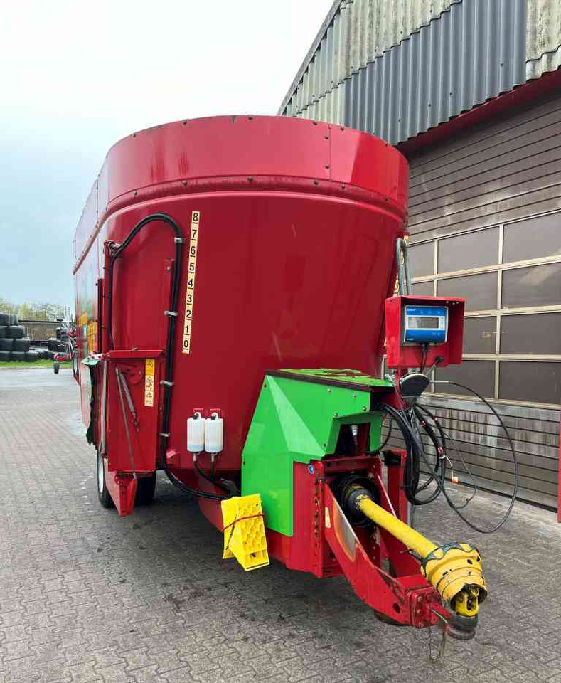Strautmann Verti-Mix 2401 Voermengwagen, voerwagen, mixer, voermachines - Kŕmny voz: obrázok 3 Strautmann Verti-Mix 2401 Voermengwagen, voerwagen, mixer, voermachines - Kŕmny voz: obrázok 3