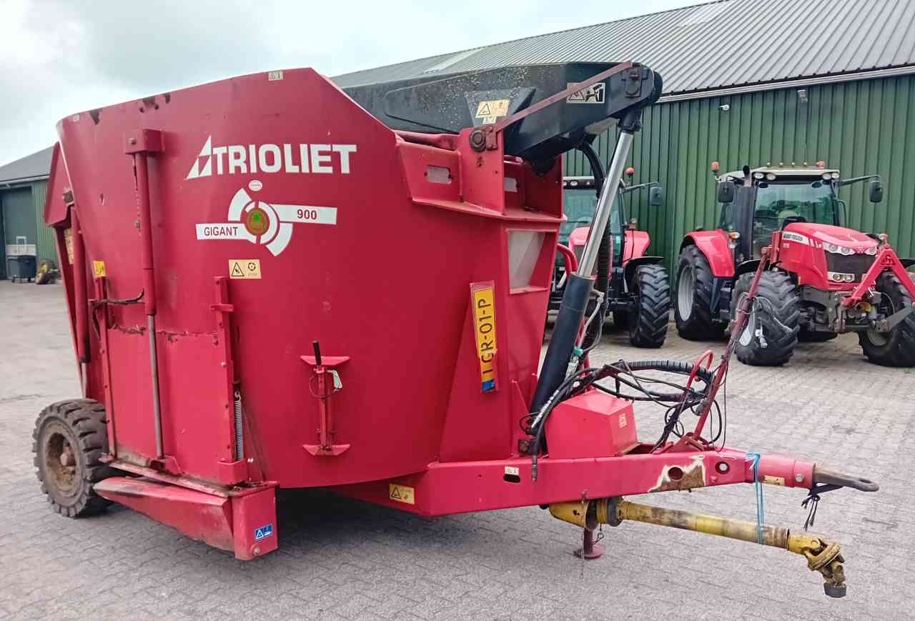 Trioliet Gigant 900 voermengwagen - Kŕmny voz: obrázok 5 Trioliet Gigant 900 voermengwagen - Kŕmny voz: obrázok 5