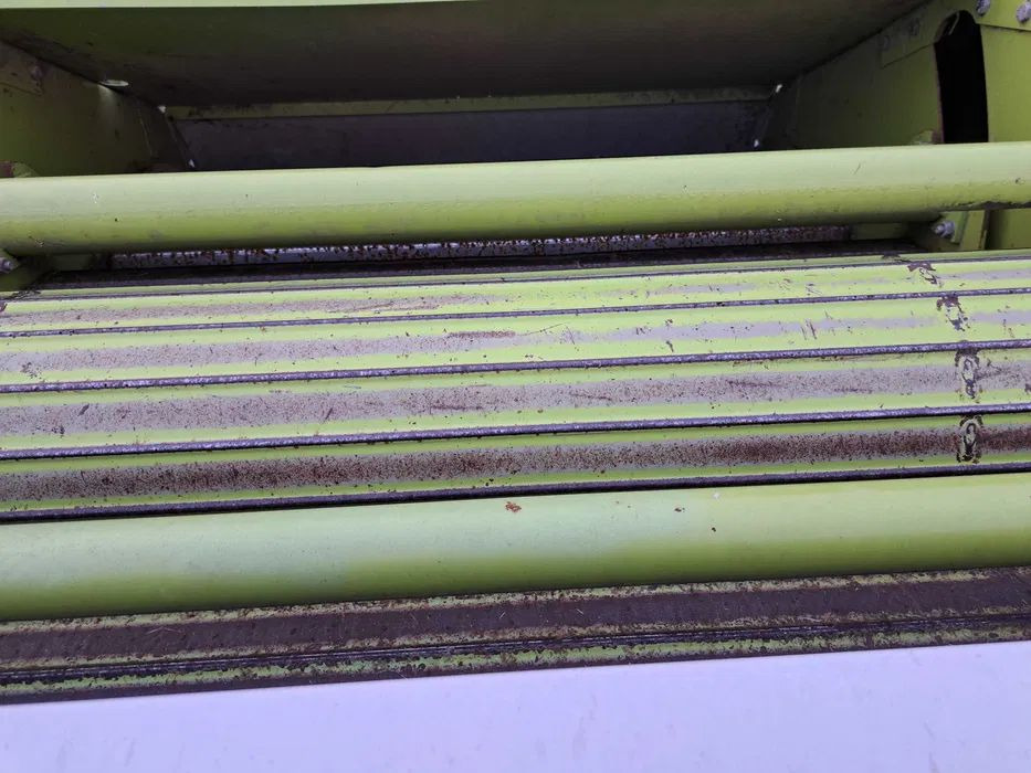 Claas 250 RC Uniwrap - Lis na okrúhle balíky: obrázok 4 Claas 250 RC Uniwrap - Lis na okrúhle balíky: obrázok 4