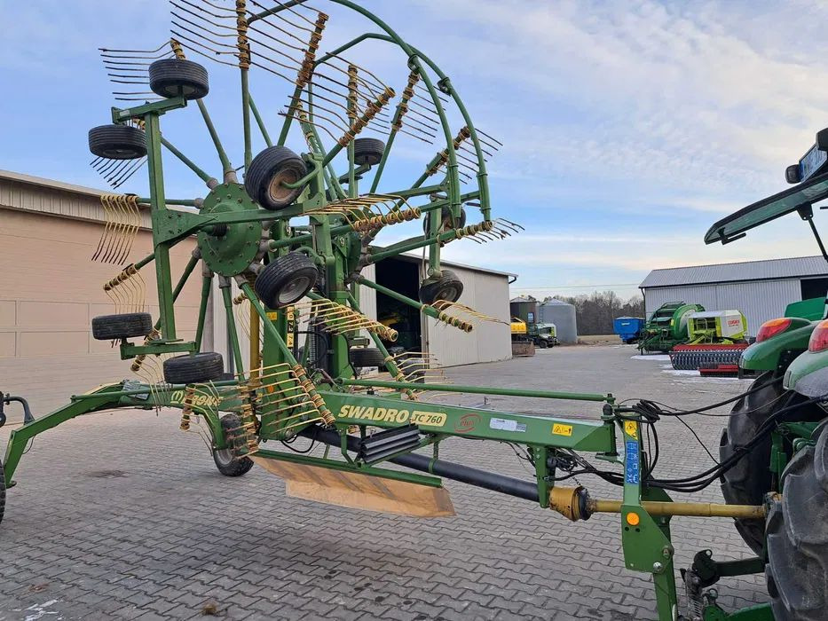 Krone SWADRO TC 760 Plus - Obracač sena: obrázok 3 Krone SWADRO TC 760 Plus - Obracač sena: obrázok 3