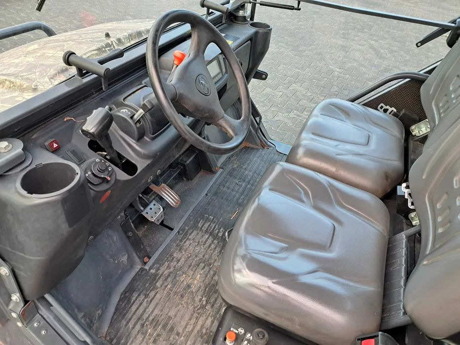 Kubota RTV 900 zarejestrowany ciągnik rolniczy - ATV/ Štvorkolka: obrázok 5 Kubota RTV 900 zarejestrowany ciągnik rolniczy - ATV/ Štvorkolka: obrázok 5