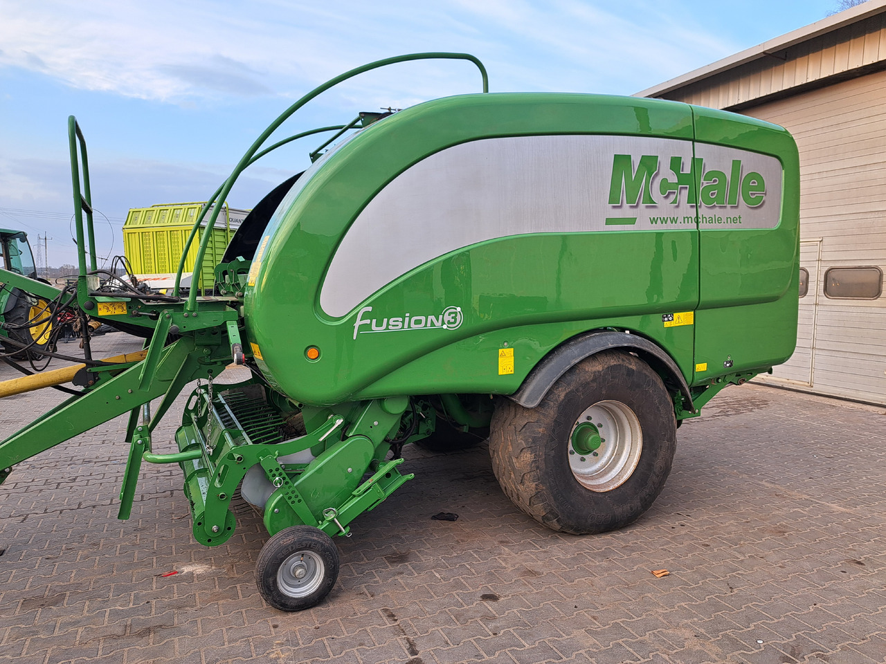 McHALE Fusion 3 - Lis na okrúhle balíky: obrázok 2 McHALE Fusion 3 - Lis na okrúhle balíky: obrázok 2