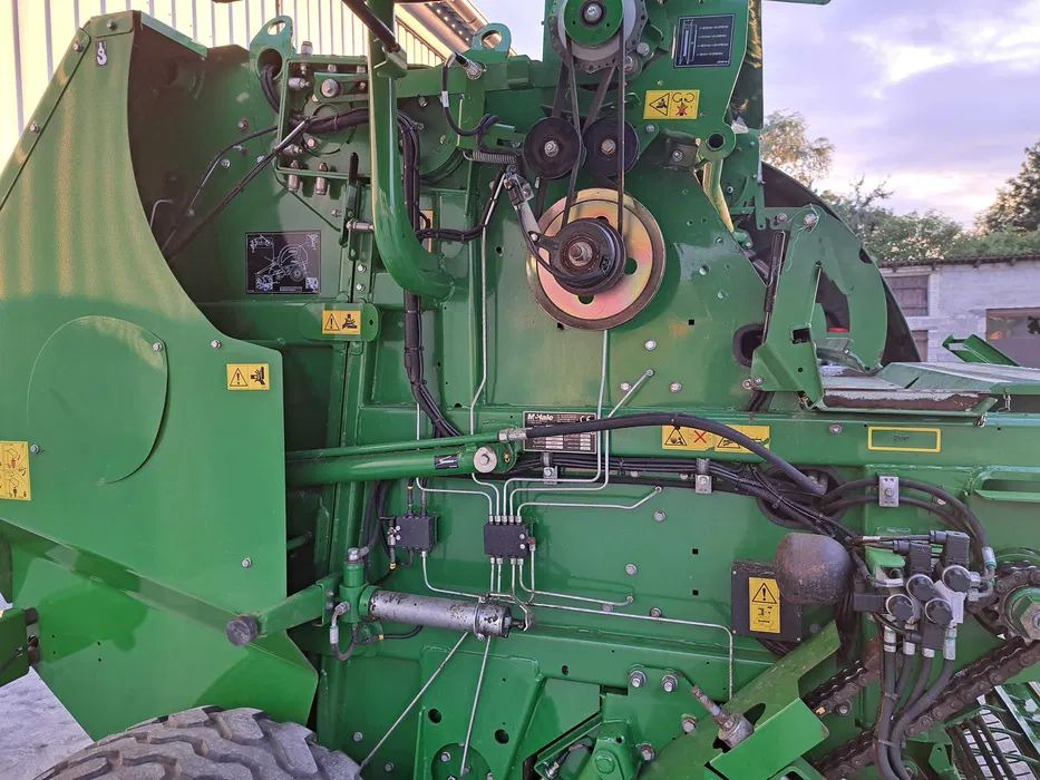 Mchale F5500 - Lis na okrúhle balíky: obrázok 5 Mchale F5500 - Lis na okrúhle balíky: obrázok 5