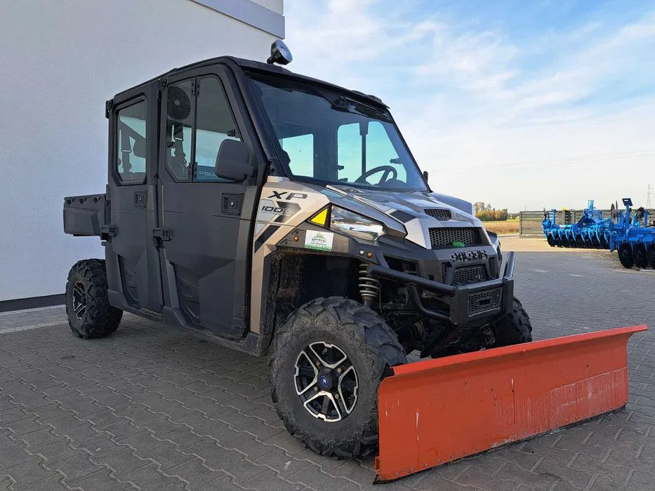 Polaris Ranger XP 1000 CREW 6-osobowy + pług do śniegu - ATV/ Štvorkolka: obrázok 2 Polaris Ranger XP 1000 CREW 6-osobowy + pług do śniegu - ATV/ Štvorkolka: obrázok 2