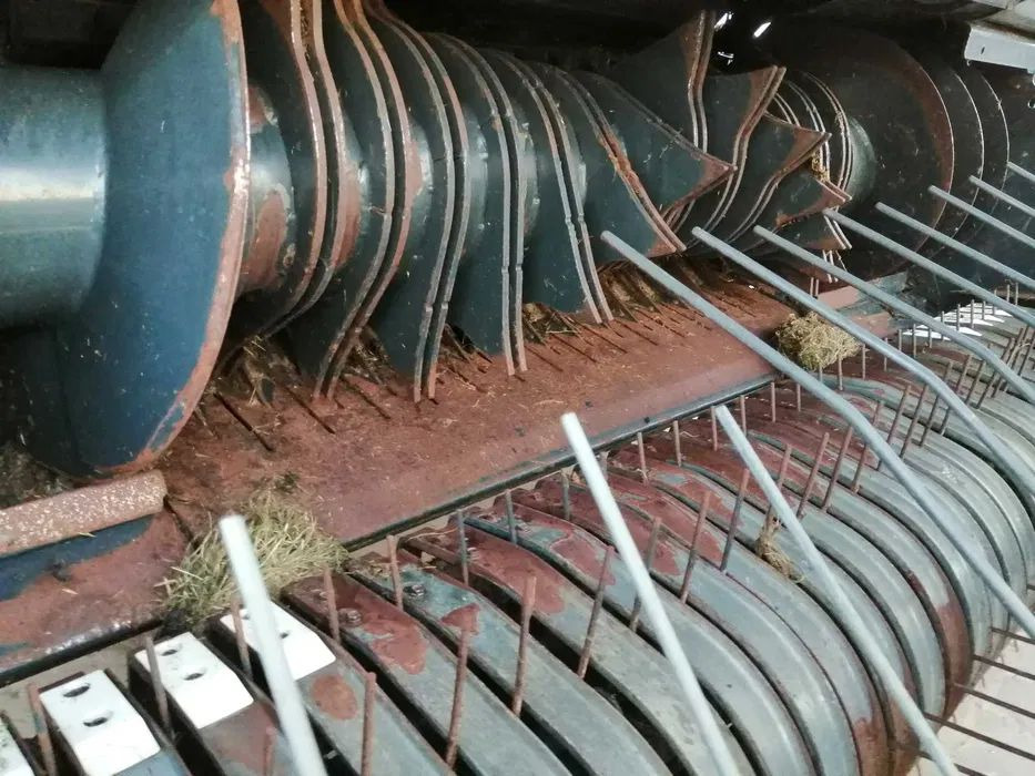 Leasing Prasa rolująca Kuhn 3130 Power track 2017r. Prasa rolująca Kuhn 3130 Power track 2017r.: obrázok 7 Leasing Prasa rolująca Kuhn 3130 Power track 2017r. Prasa rolująca Kuhn 3130 Power track 2017r.: obrázok 7