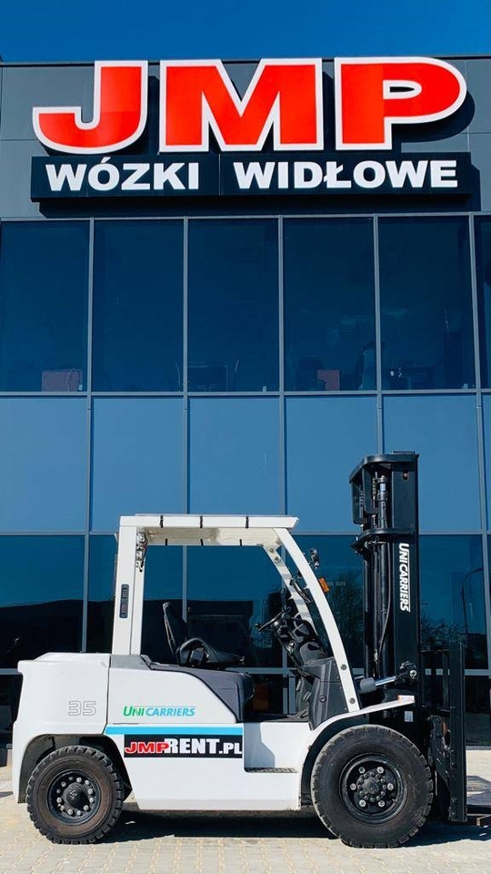 UniCarriers D1F4A35 GX35  - Dieselový vysokozdvižný vozík: obrázok 3 UniCarriers D1F4A35 GX35  - Dieselový vysokozdvižný vozík: obrázok 3
