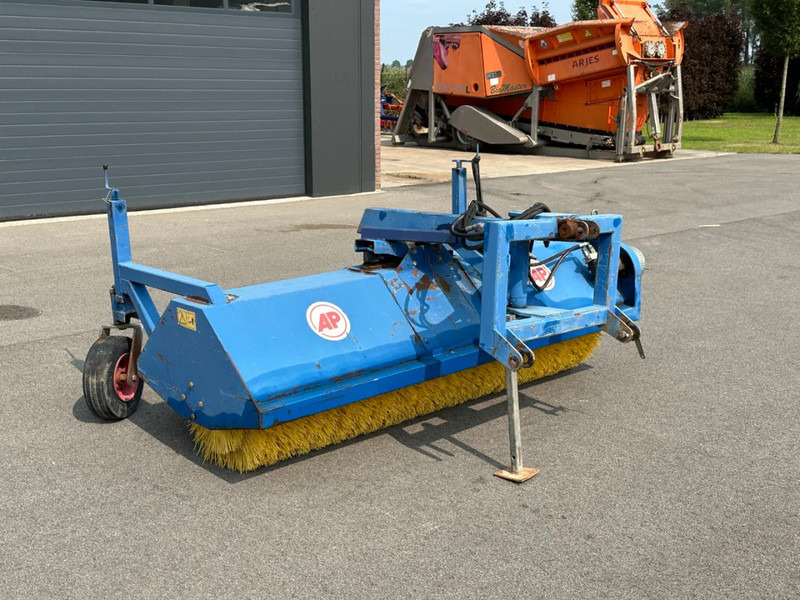 AP VHZ 2500 - Priemyselný zametací stroj: obrázok 1 AP VHZ 2500 - Priemyselný zametací stroj: obrázok 1