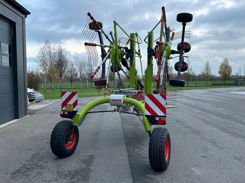 Claas Liner 2700 - Obracač sena: obrázok 4 Claas Liner 2700 - Obracač sena: obrázok 4